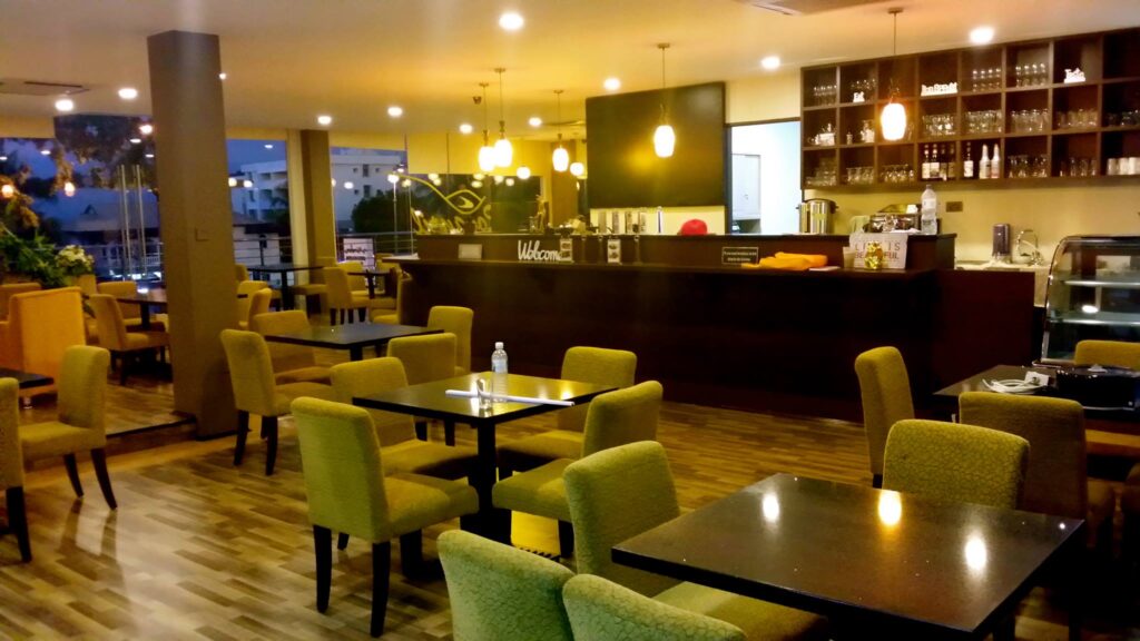 Rovansil Restaurant & Catering - Photo 4